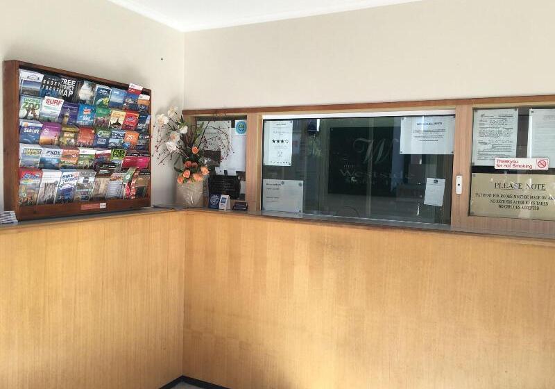 Мотель Westside Motor Inn