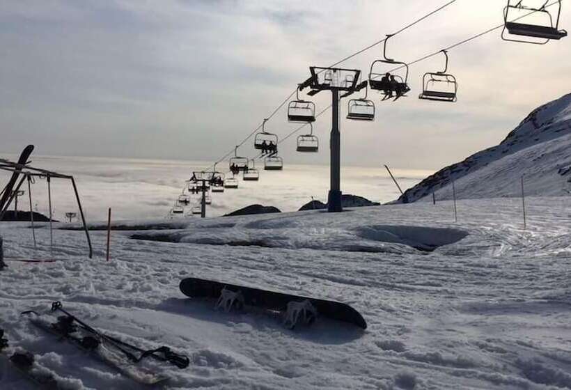 Общежитие Amber Lodge Mt Buller