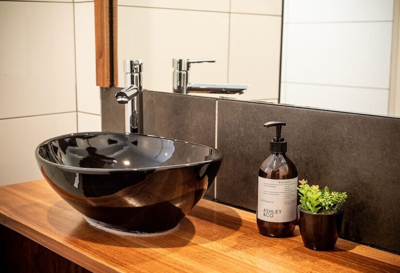 Общежитие Amber Lodge Mt Buller