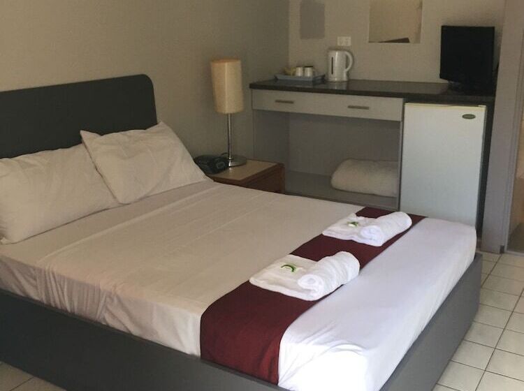 Capricornia Motel