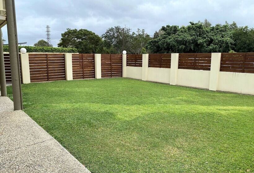 City Ville Apartments And Motel