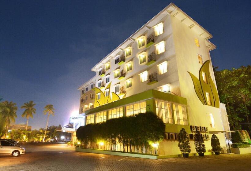 هتل Angkasa Garden