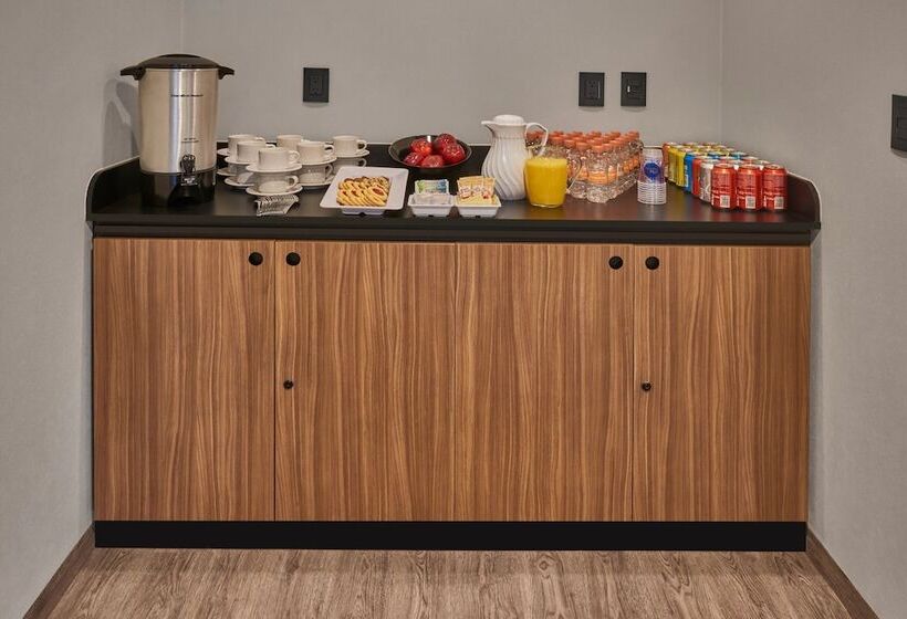 Otel City Express Plus By Marriott Guadalajara Palomar