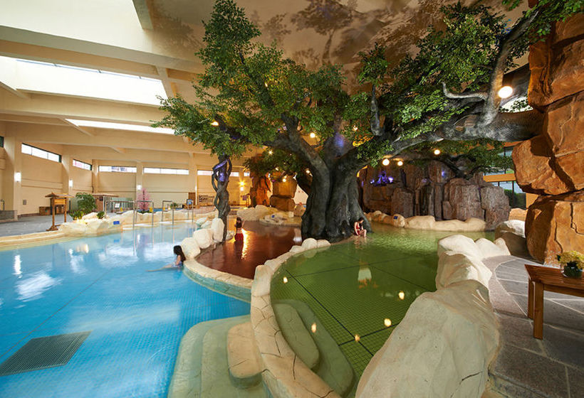 فندق Howard Johnson Hot Spring Resort Wugongshan