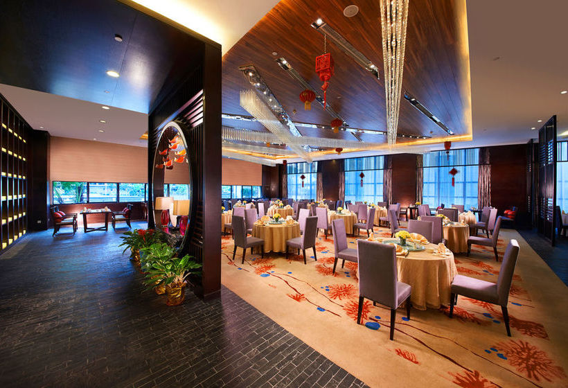 فندق Howard Johnson Hot Spring Resort Wugongshan
