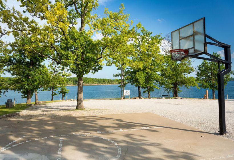 هتل Rock Lane Resort & Marina