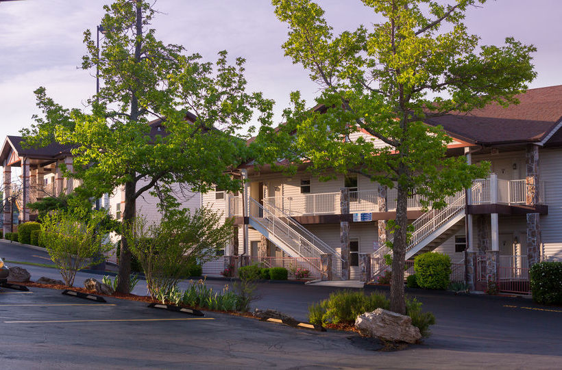 هتل Rock Lane Resort & Marina