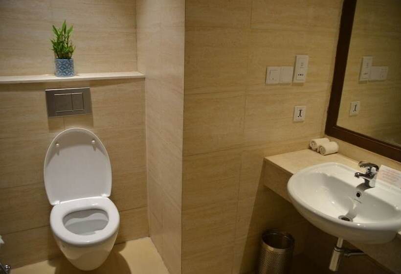 فندق The Lalit Traveller Jaipur