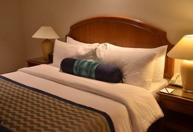 فندق The Lalit Traveller Jaipur