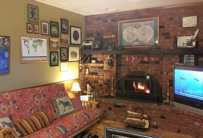 بنسيون Heather Place Inn
