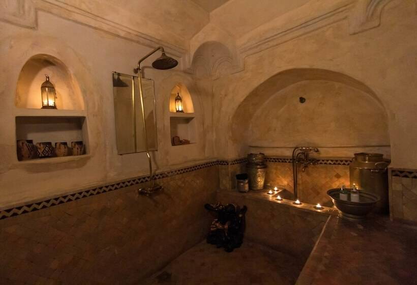 ペンション Riad Thamayna