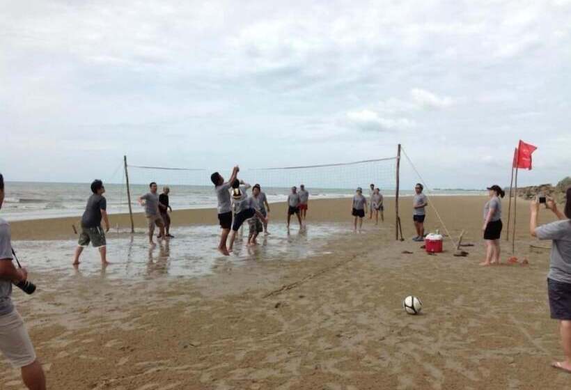 استراحتگاه Red Z The Ocean