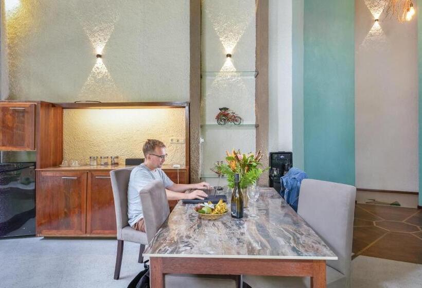 Thalassa Dive & Wellbeing Resort Manado