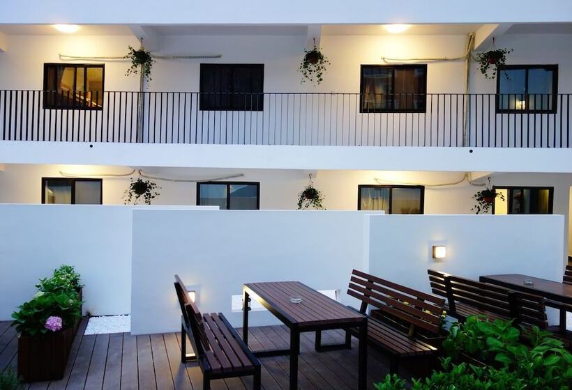 هتل Dayin International Youth Hostel   Shanghai Oriental Pearl Lujiazui Branch