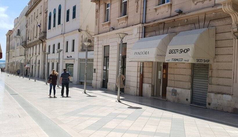 پانسیون Split Best4stay Luxury Rooms