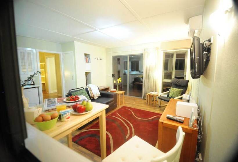 Gisborne Peak Winery Short Term Stays