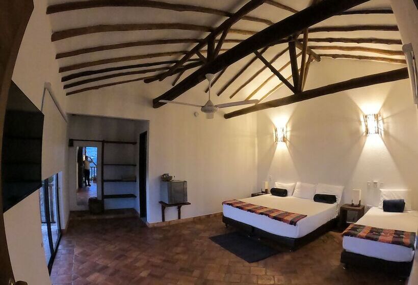 هتل Boutique Feria Internacional