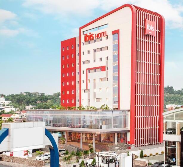 هتل Ibis Manado City Center Boulevard