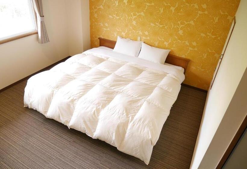 فندق K S House Hokkaido  Asahidake Onsen Hostel