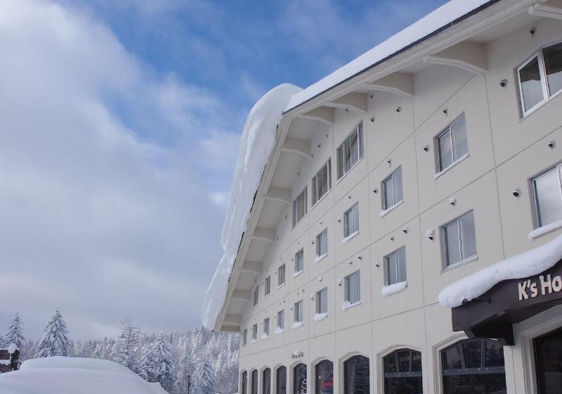 فندق K S House Hokkaido  Asahidake Onsen Hostel