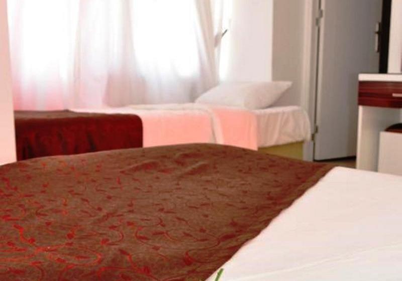 Fotos del hotel Lara Atalla:  5