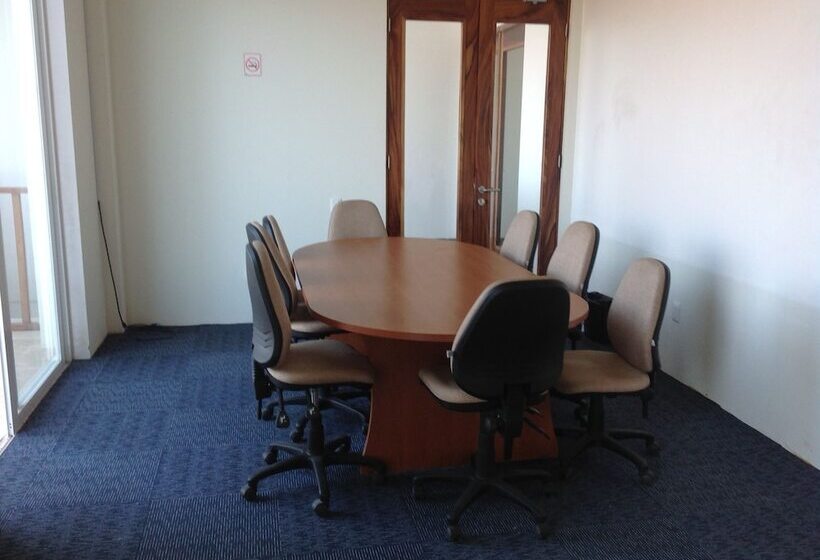 هتل Mansiones Cruz Del Mar