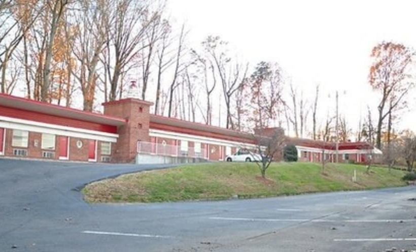 汽车旅馆  Lee High Inn