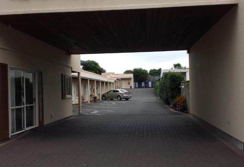 فندق على الطريق Siena Motor Lodge