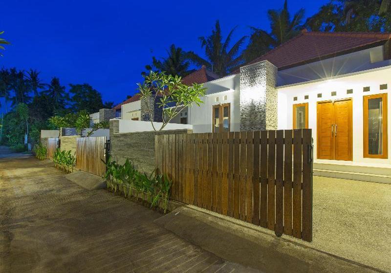 Odika Lovina Villas