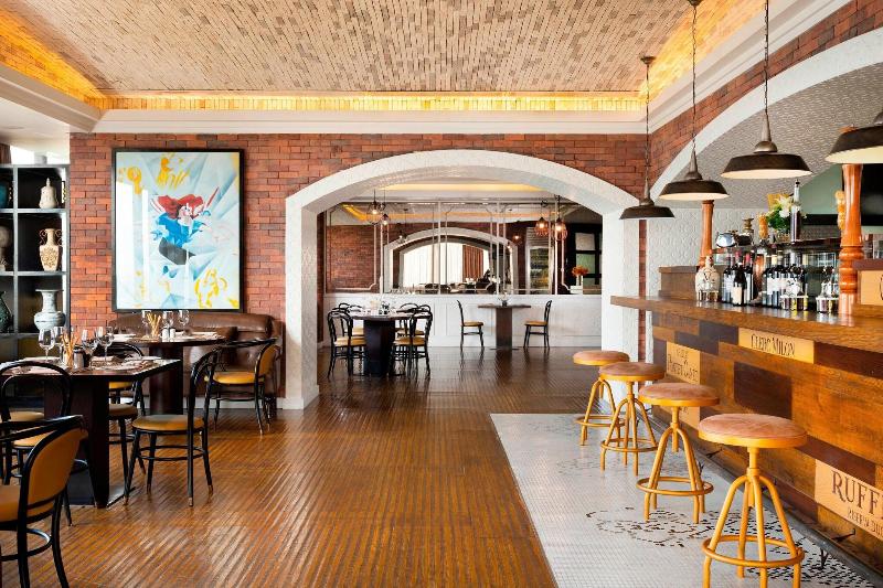 리조트 Le Méridien Dhaka