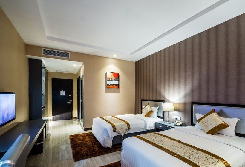 The Litz Hotel & Suites