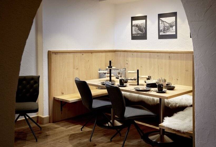 Maximilian Appartements