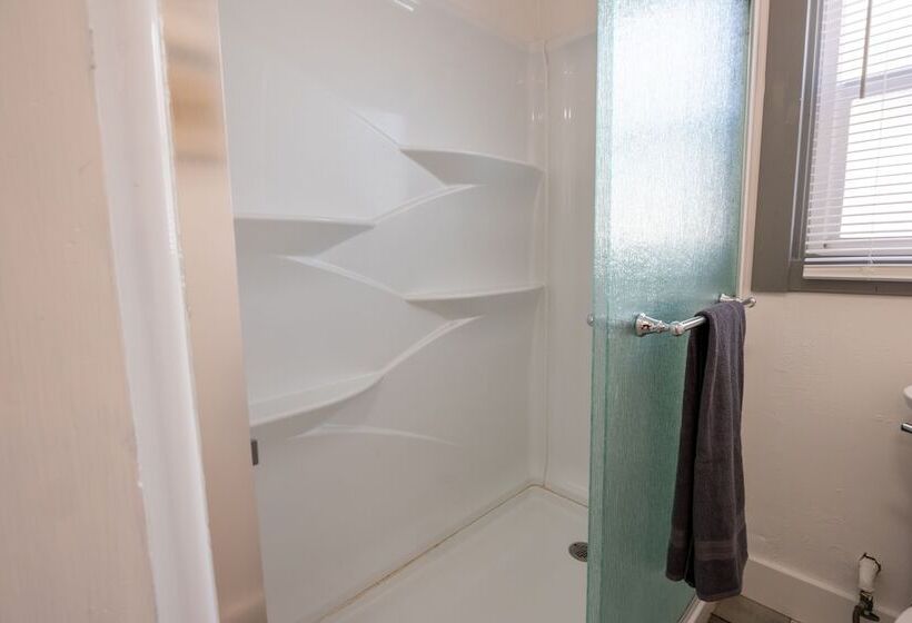 بنسيون The Nest Apt A