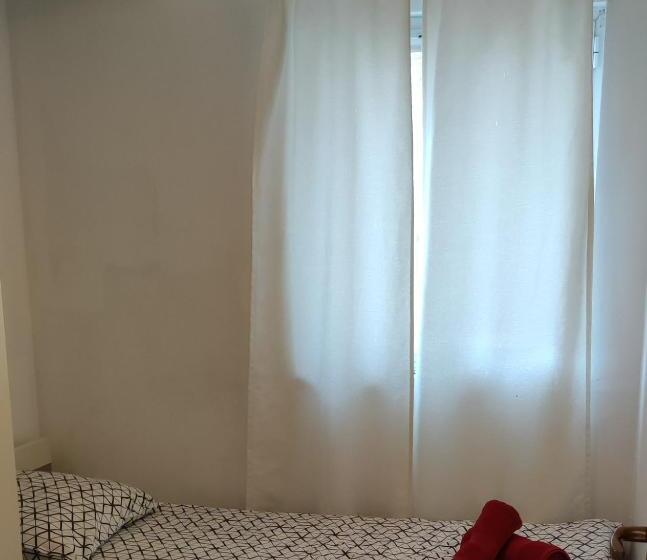 הוסטל Apartments Dalamar