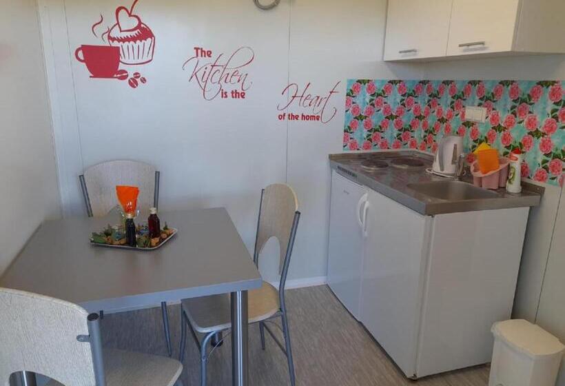 הוסטל Apartments Dalamar