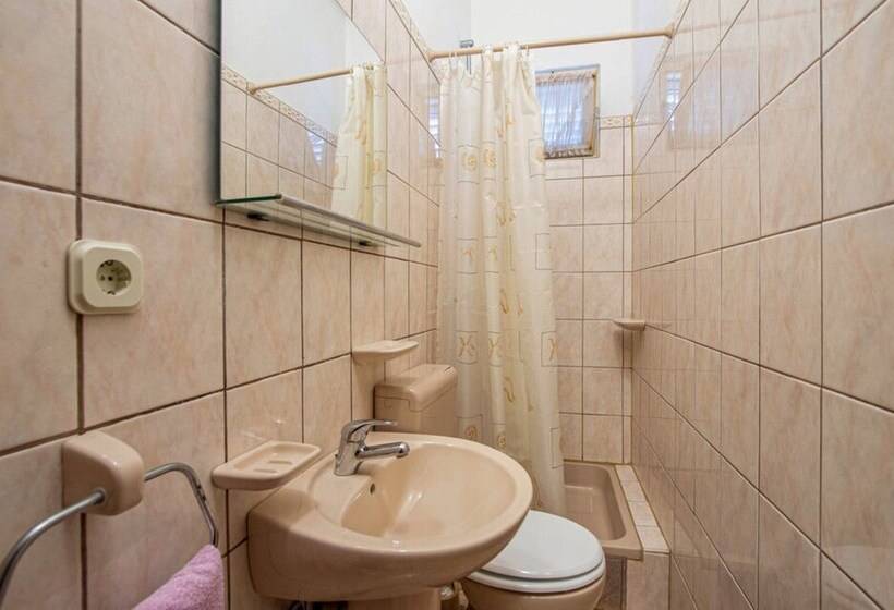 Резиденция Private House With Pool, Sea View And Big Garden