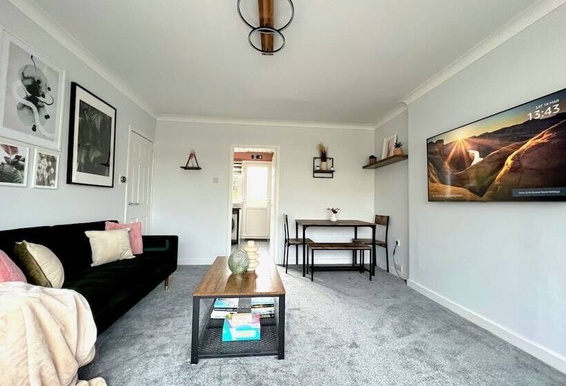 レジデンス Quirky Family Home In Glasgow