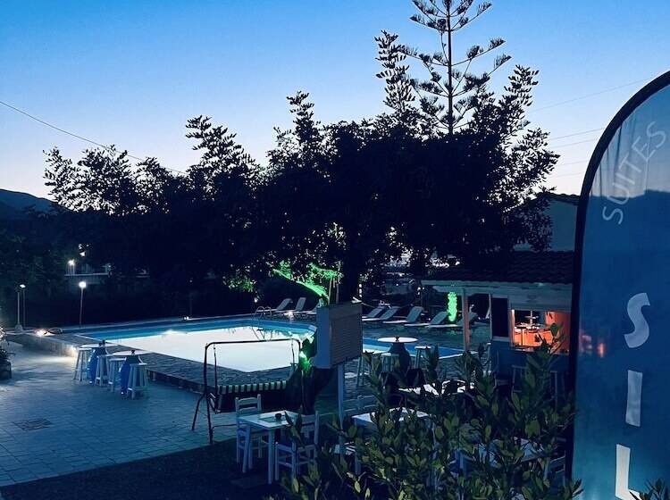 Mila Malia Suites