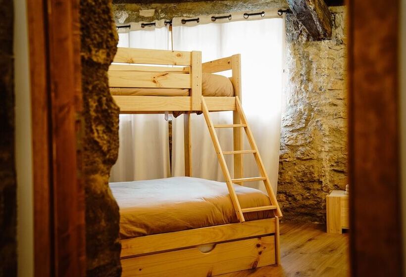 호스텔 Cases Altes De Posada