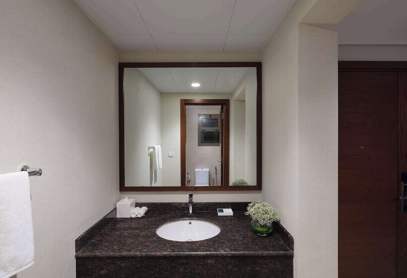 호텔 Doubletree By Hilton Muscat Qurum