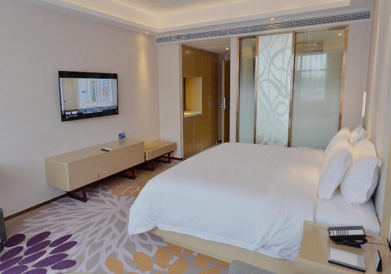 ホテル Lavande S· Xingyi Jushan Avenue