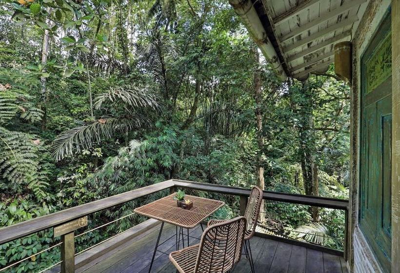 منتجع Pramana Giri Kusuma