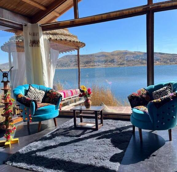 Отель Uros Walysuma Titicaca Lodge