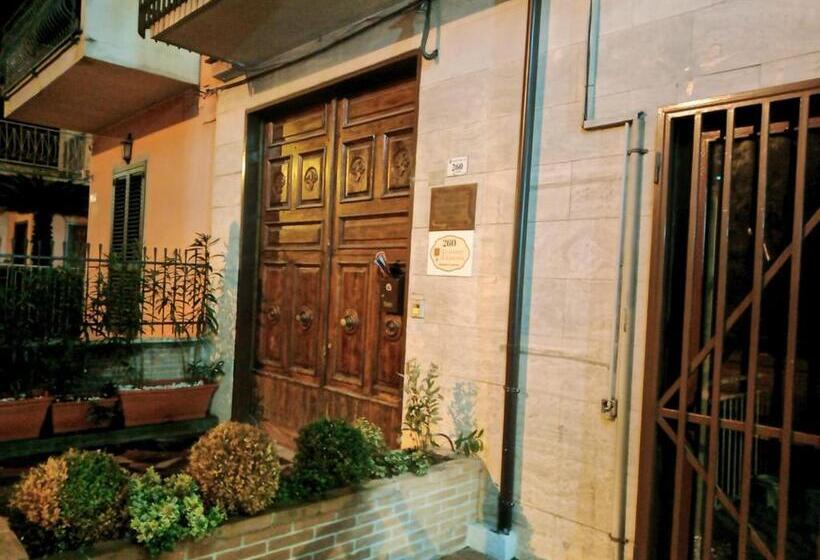 بنسيون Le Stanze Di Ginevra   Santa Maria A Vico