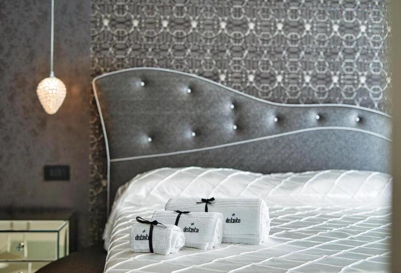 تختخواب و صبحانه Distinto Suite &s