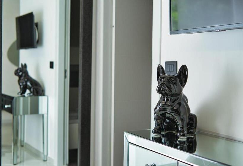 تختخواب و صبحانه Distinto Suite &s