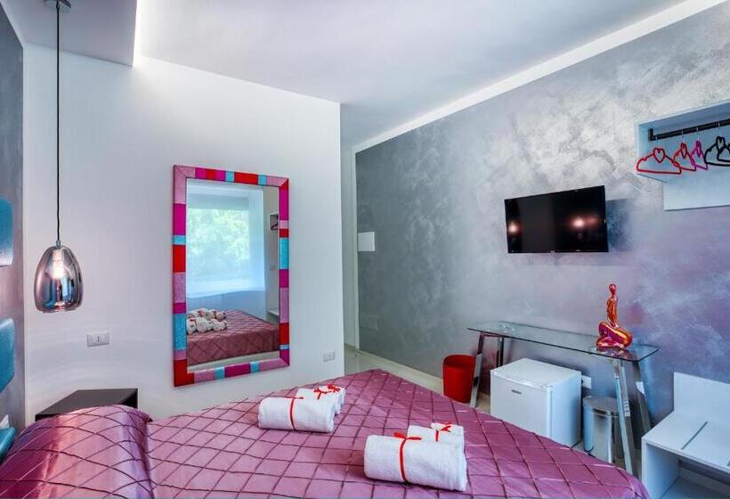 تختخواب و صبحانه Distinto Suite &s