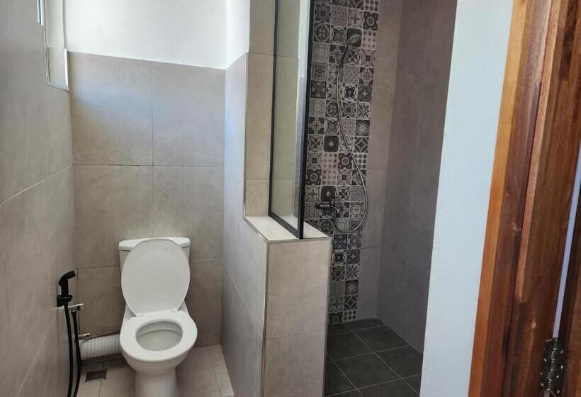膳宿费 La Perla Holiday Apartments
