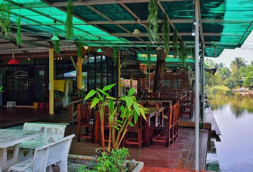 استراحتگاه บ้านกรนรา Baan Kornnara