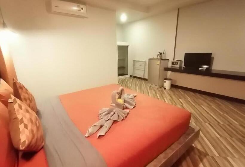 Lomakeskus The Herbal Khao Lak